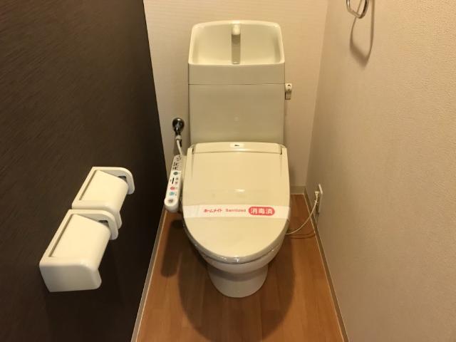 トイレ　トイレ