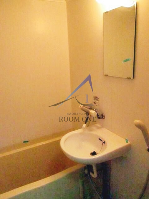 バス・シャワールーム　お風呂です。