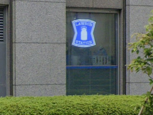 コンビニ　ローソン 東京ダイヤビルディング店（コンビニ）まで351m