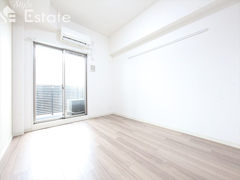 居室・リビング　内装