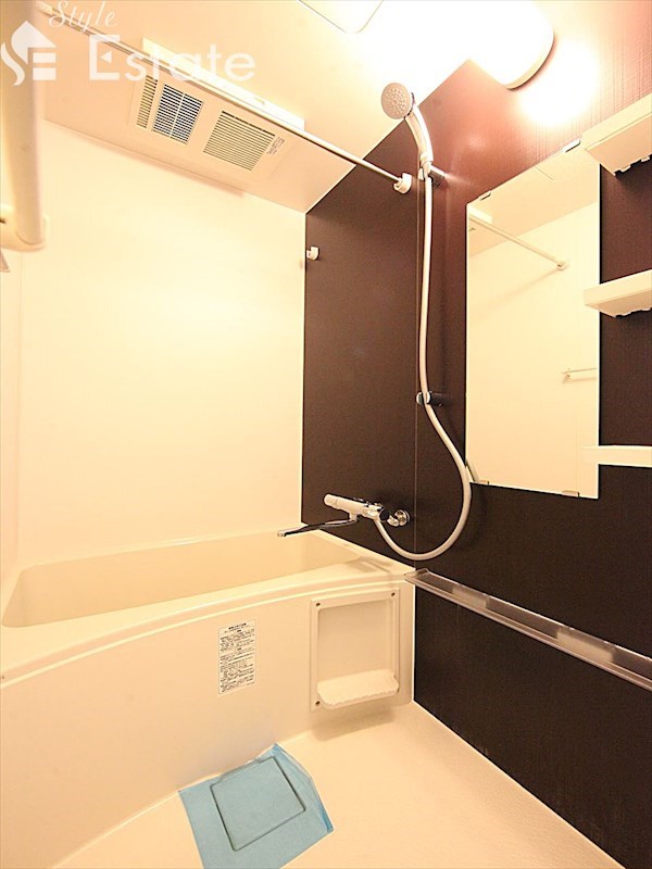 バス・シャワールーム　バスルーム