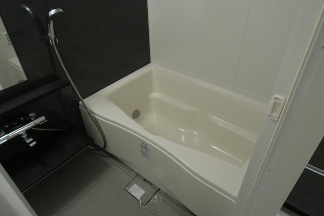 バス・シャワールーム　※別室参考写真です。