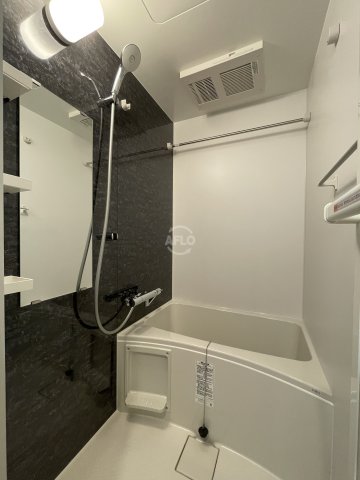 バス・シャワールーム　S-RESIDENCE難波大国町domina　浴室