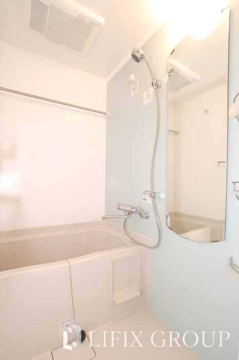 バス・シャワールーム　風呂