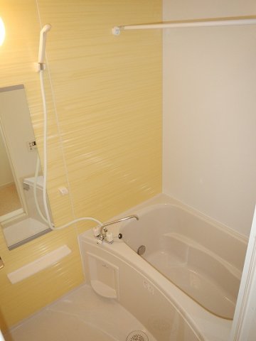 バス・シャワールーム　日々の疲れを癒すお風呂付です
