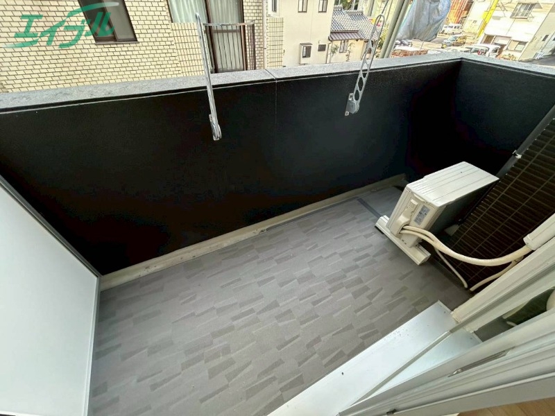 バルコニー　別部屋同型タイプです。