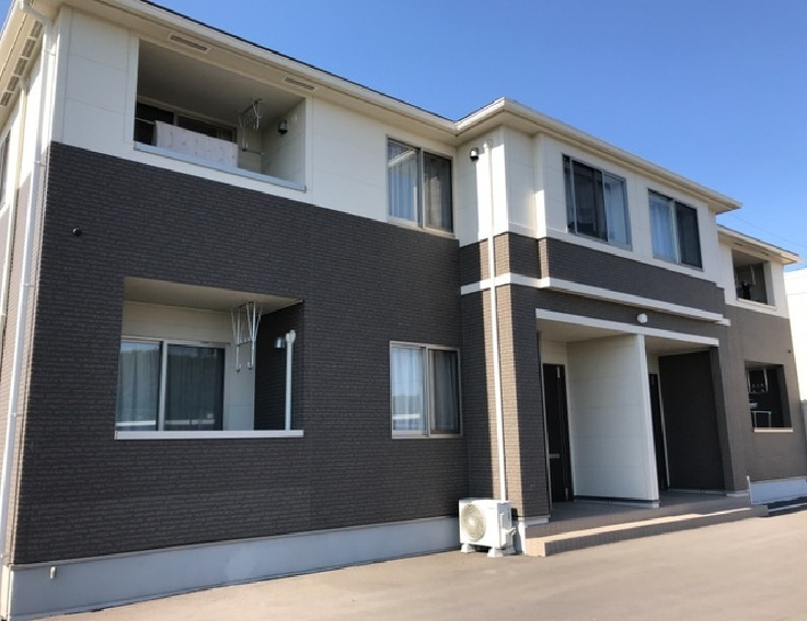 建物外観　落ち着いた雰囲気の外観です