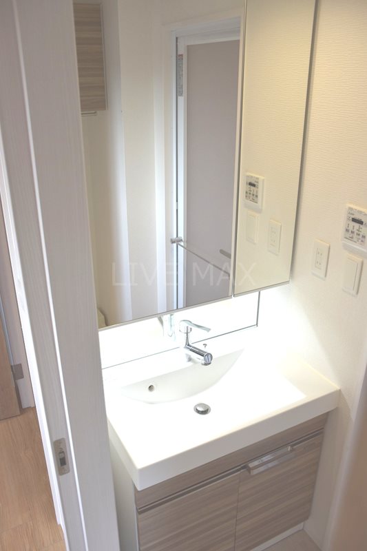 洗面設備　※別部屋のお写真になります