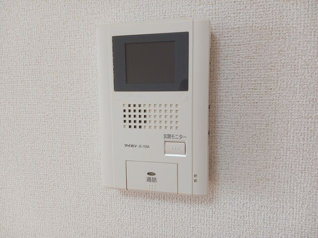 セキュリティ　モニターつきインターホン