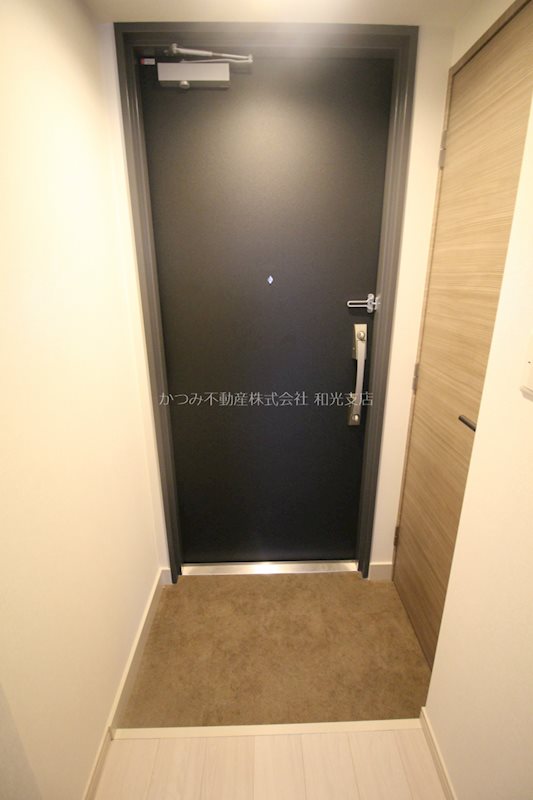 玄関　他部屋参考写真