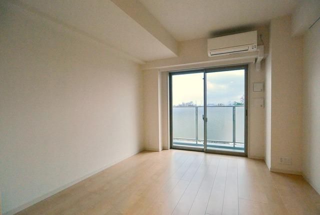 居室・リビング　★きれいなお部屋です★