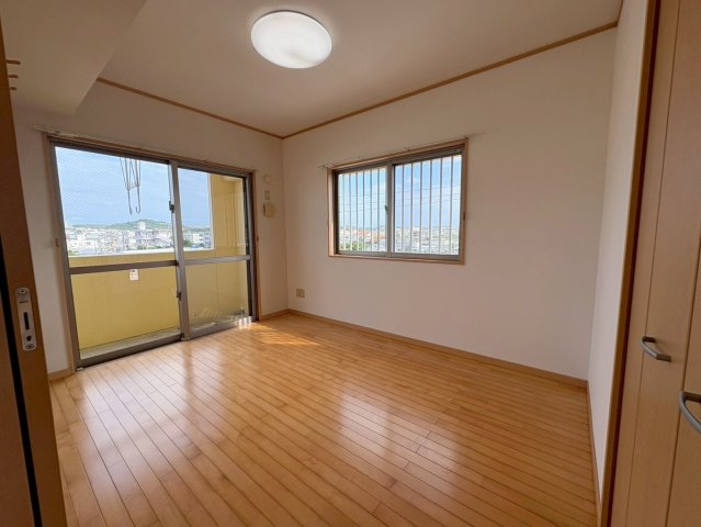 居室・リビング　※退去前の為、別部屋の写真を掲載しております