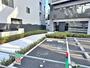 エントランス　駐車場
