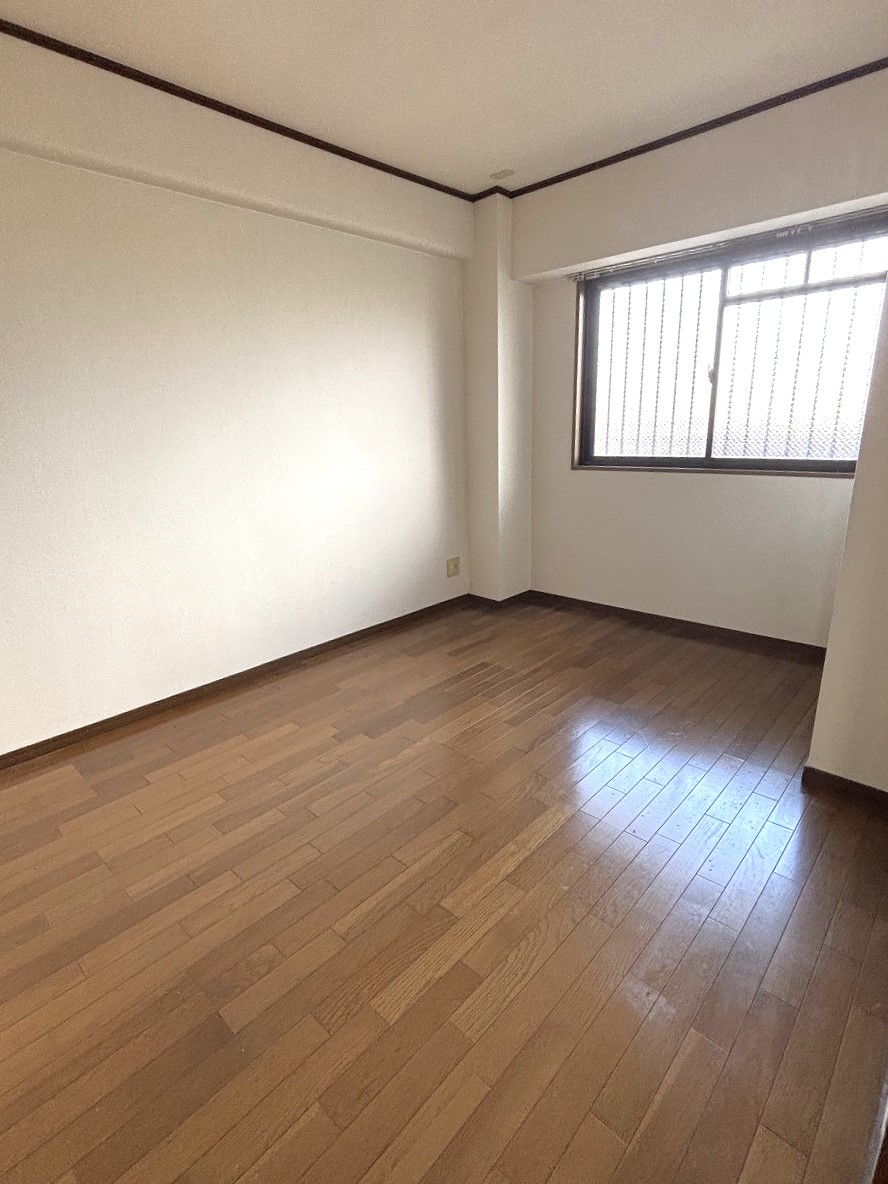その他部屋・スペース　洋室６帖