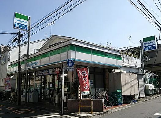 コンビニ　ファミリーマート杉並方南二丁目店（コンビニ）まで192m