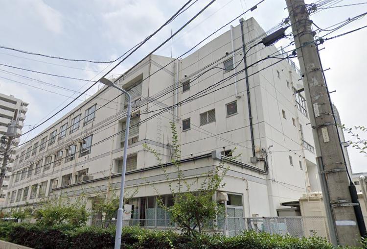 小学校　台東区立金竜小学校（小学校）まで350m