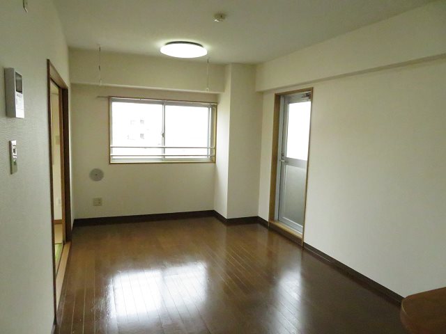 居室・リビング　別部屋参考写真