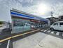 コンビニ　ローソン枚方津田山手一丁目店（コンビニ）まで556m