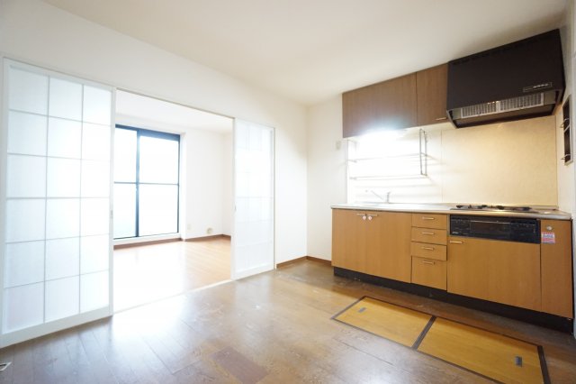 居室・リビング　※同物件、同タイプのお部屋です