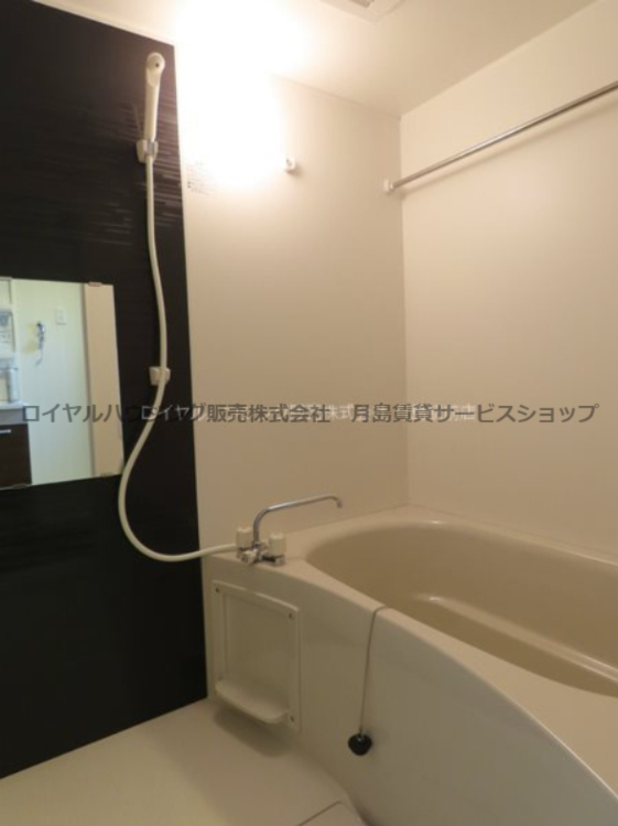 バス・シャワールーム　※別部屋参照