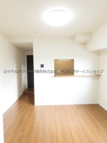 居室・リビング　※別部屋参考