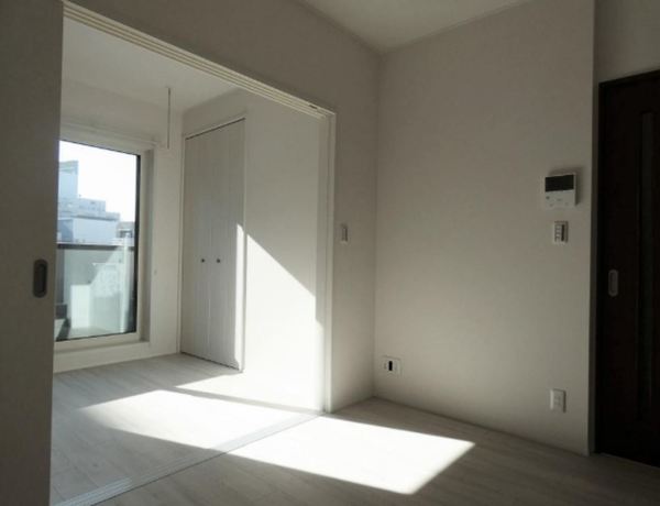 居室・リビング　※別部屋参考写真