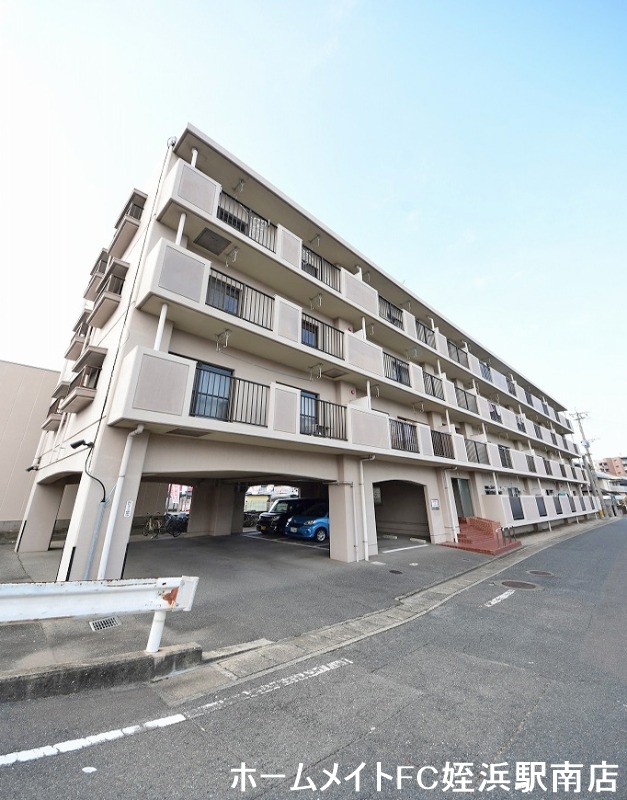 建物外観　★都市ガス♪原バス停まで徒歩2分の好立地♪★