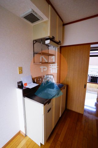 キッチン　ガスコンロ設置可能　※参考写真です