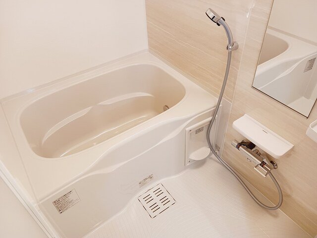 バス・シャワールーム　お風呂で日々の疲れを落としましょう