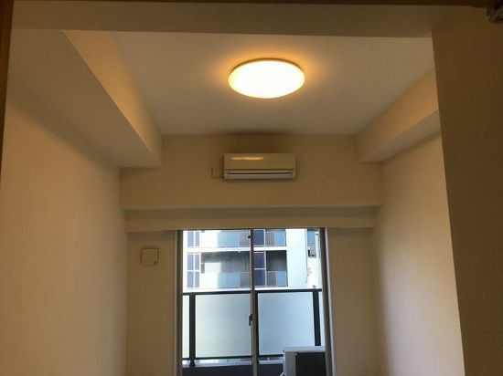 居室・リビング　居間です