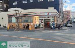 コンビニ　セブンイレブン大阪南堀江4丁目店（コンビニ）まで220m