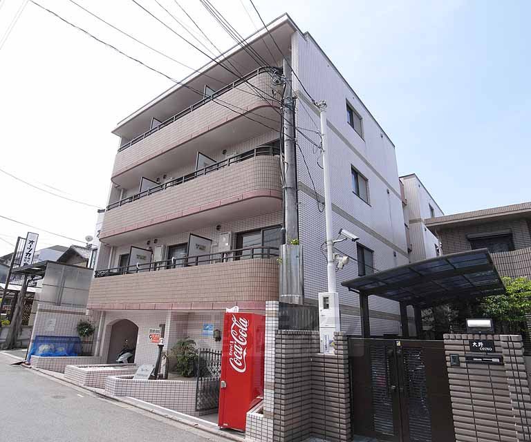 その他共有部分　４階建てのマンションです。