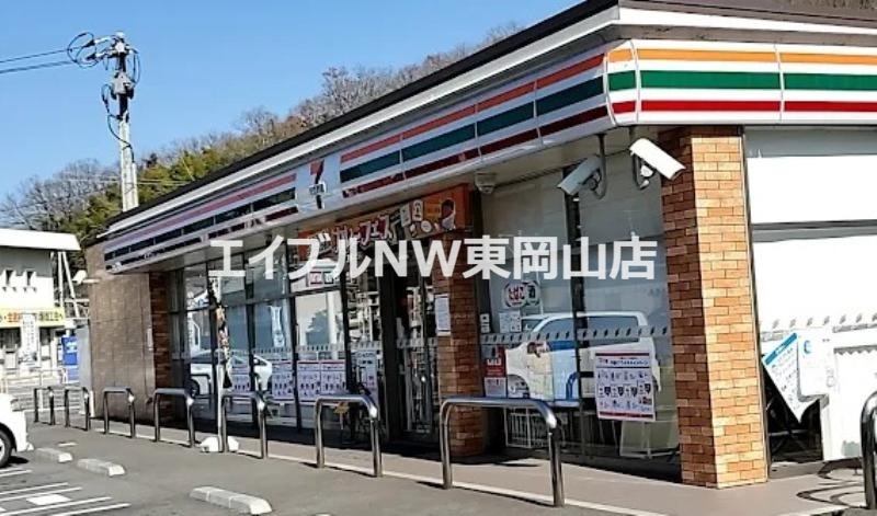コンビニ　セブンイレブンJR瀬戸駅前店（コンビニ）まで373m