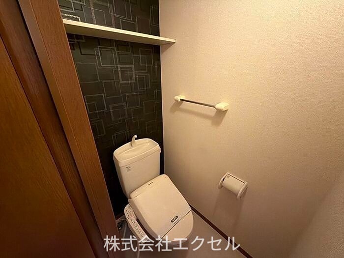 トイレ　同建物の別部屋の写真