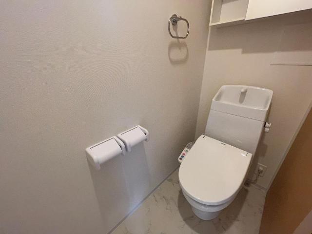 トイレ　シャワー付トイレ