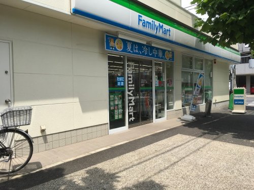 コンビニ　ファミリーマート 墨田亀沢二丁目店（コンビニ）まで222m