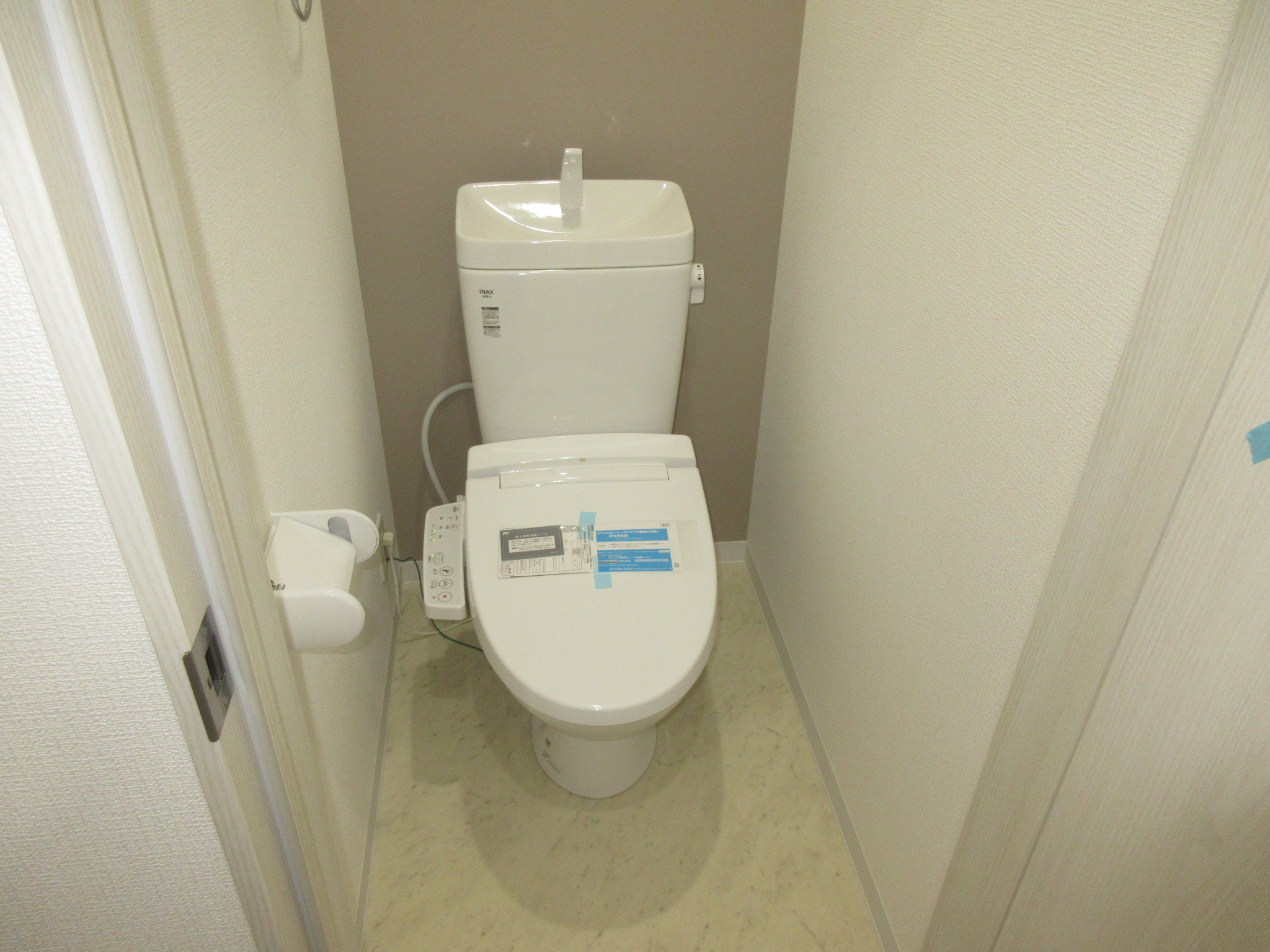 近鉄南大阪線 矢田駅 徒歩8分 3階建 築1年のトイレ写真