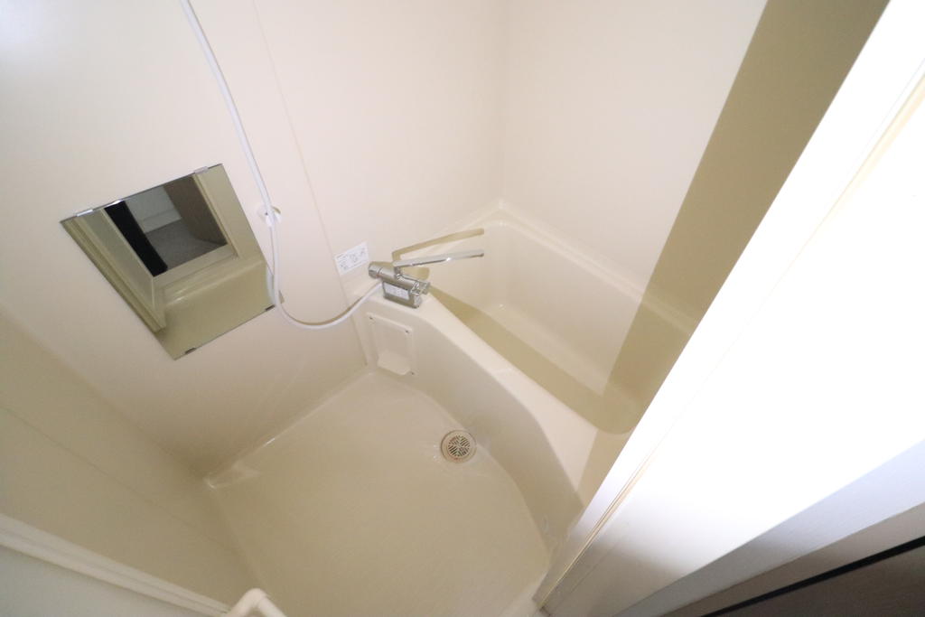 バス・シャワールーム　バスルームです♪