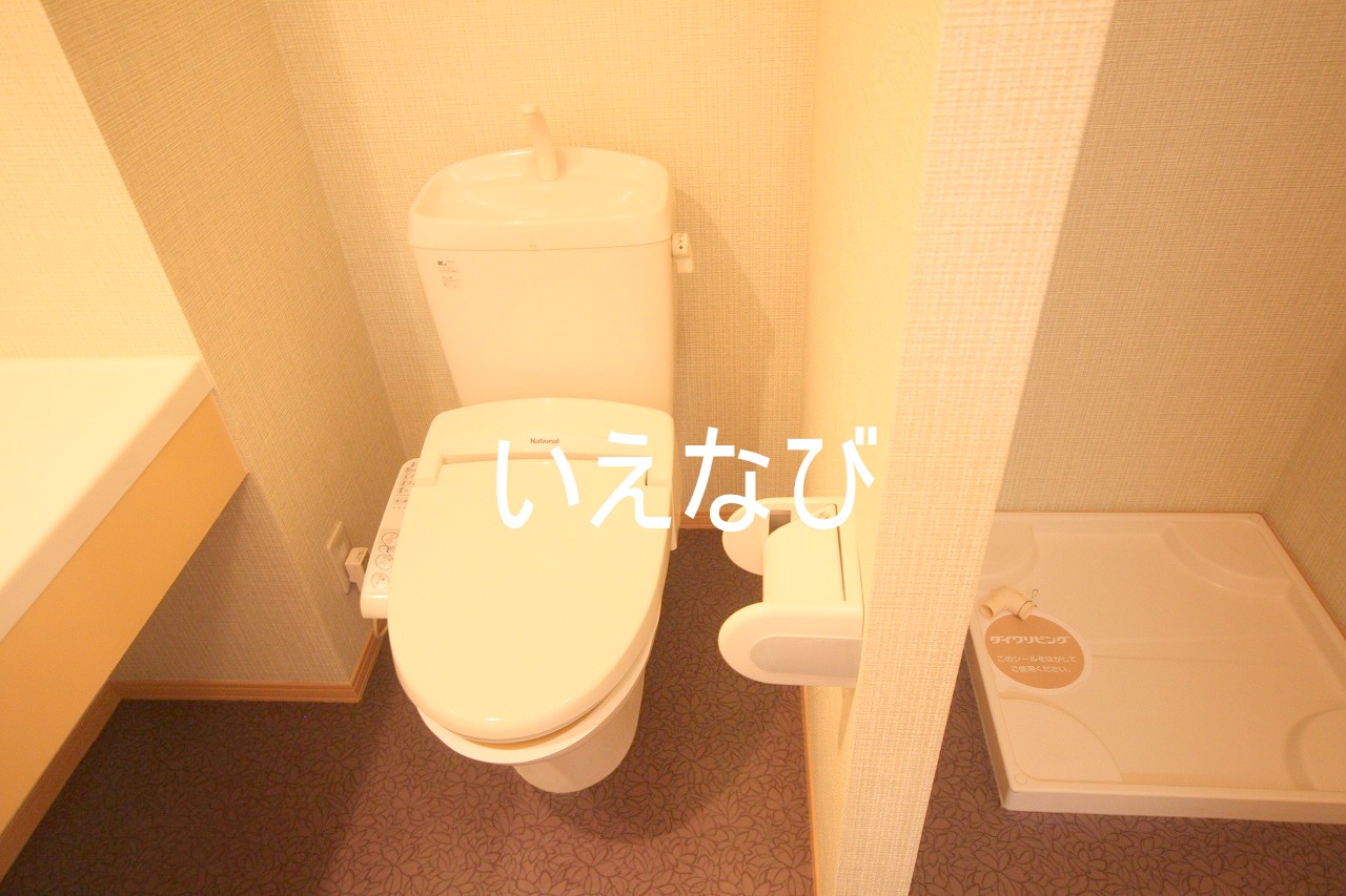 【玉野市長尾のアパートのトイレ】
