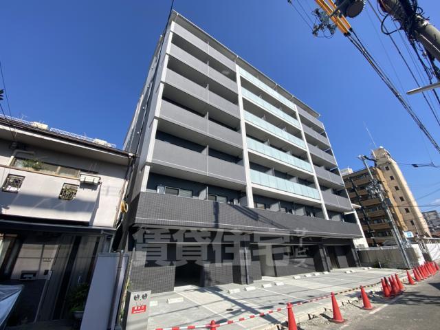 【京都市南区吉祥院九条町のマンションの建物外観】