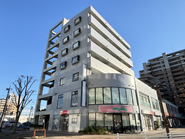 【プタハ新白岡の建物外観】