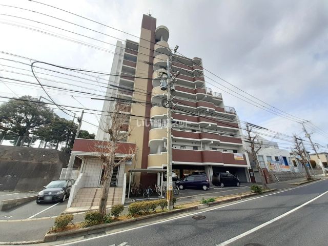 【コスモス浅川学園台の建物外観】