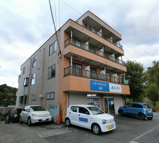 八王子市館町のマンションの建物外観