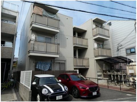 【寝屋川市池田本町のアパートの建物外観】