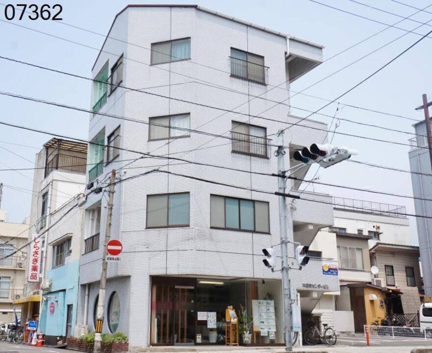 木屋町センタービルの建物外観