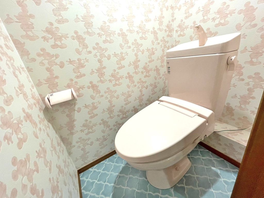 トイレ　トイレ