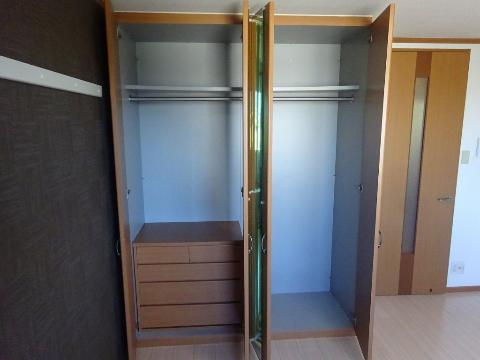 パルハイムⅡ　収納　クローゼット