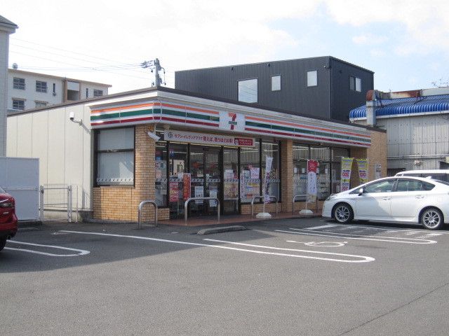コンビニ　セブンイレブン静岡桃園町店（コンビニ）まで500m