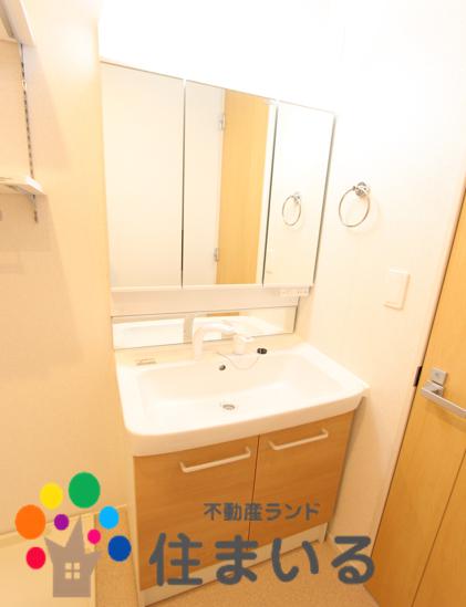 洗面設備　※写真は同社施工事例になります。
