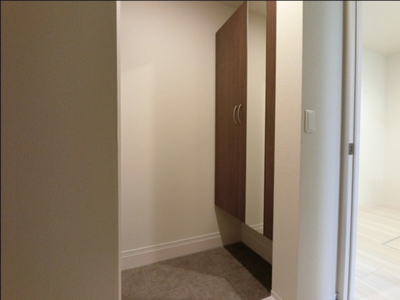 玄関　図面と現状に相違がある場合には現状を優先